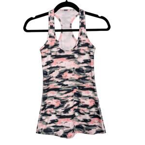 Lululemon Womens 2 Wamo Camo Barely Pink Cool Racerback Tank Top Scoop Neck Gray